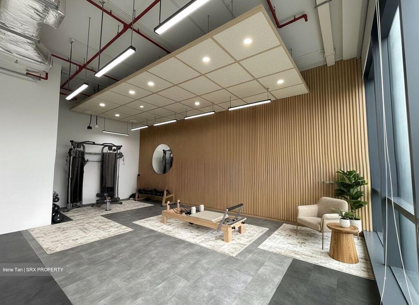 Centrium Square (D8), Office #573451431